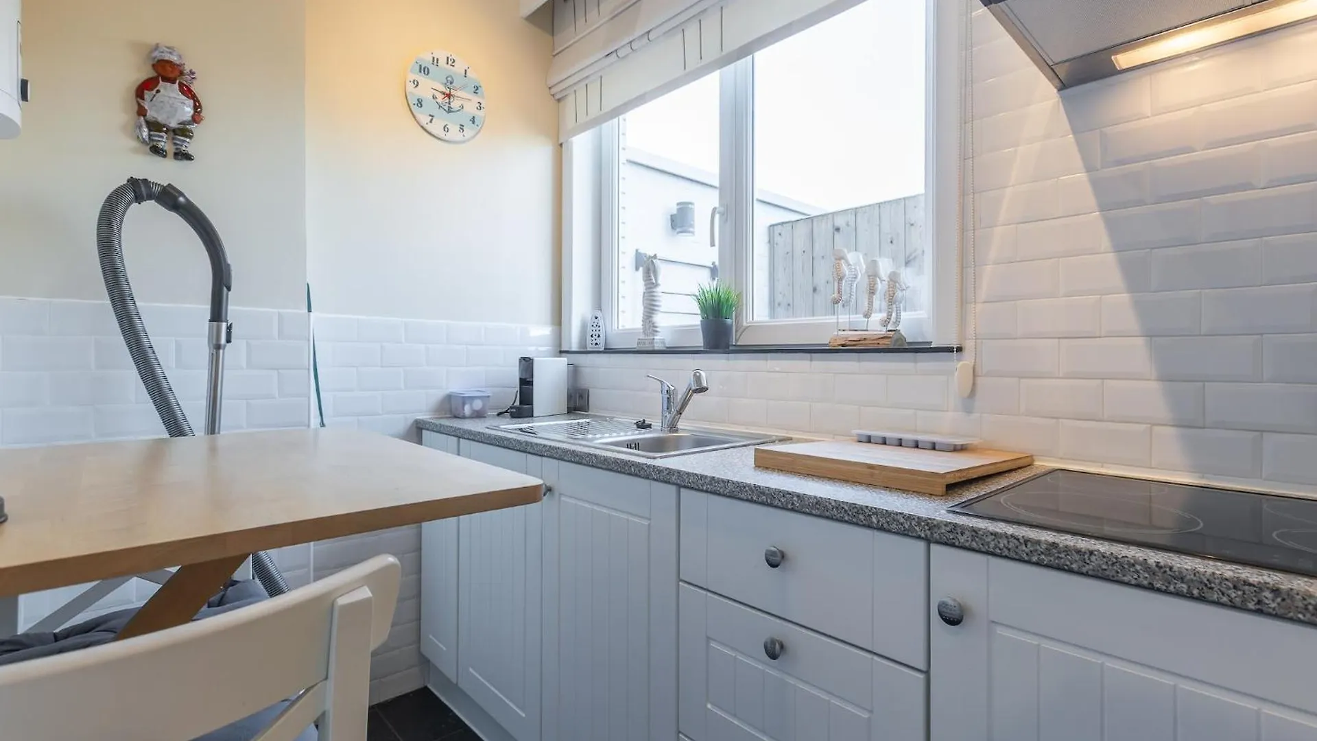 Renovated Studio With Roof Terrace Near The Sea Middelkerke